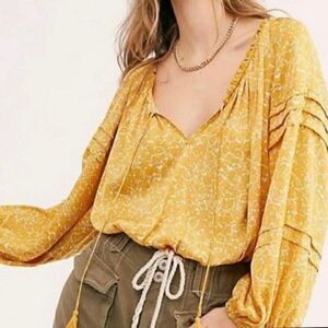 Intimately Free People All Tucks Printed Bodysuit Size Small NWT